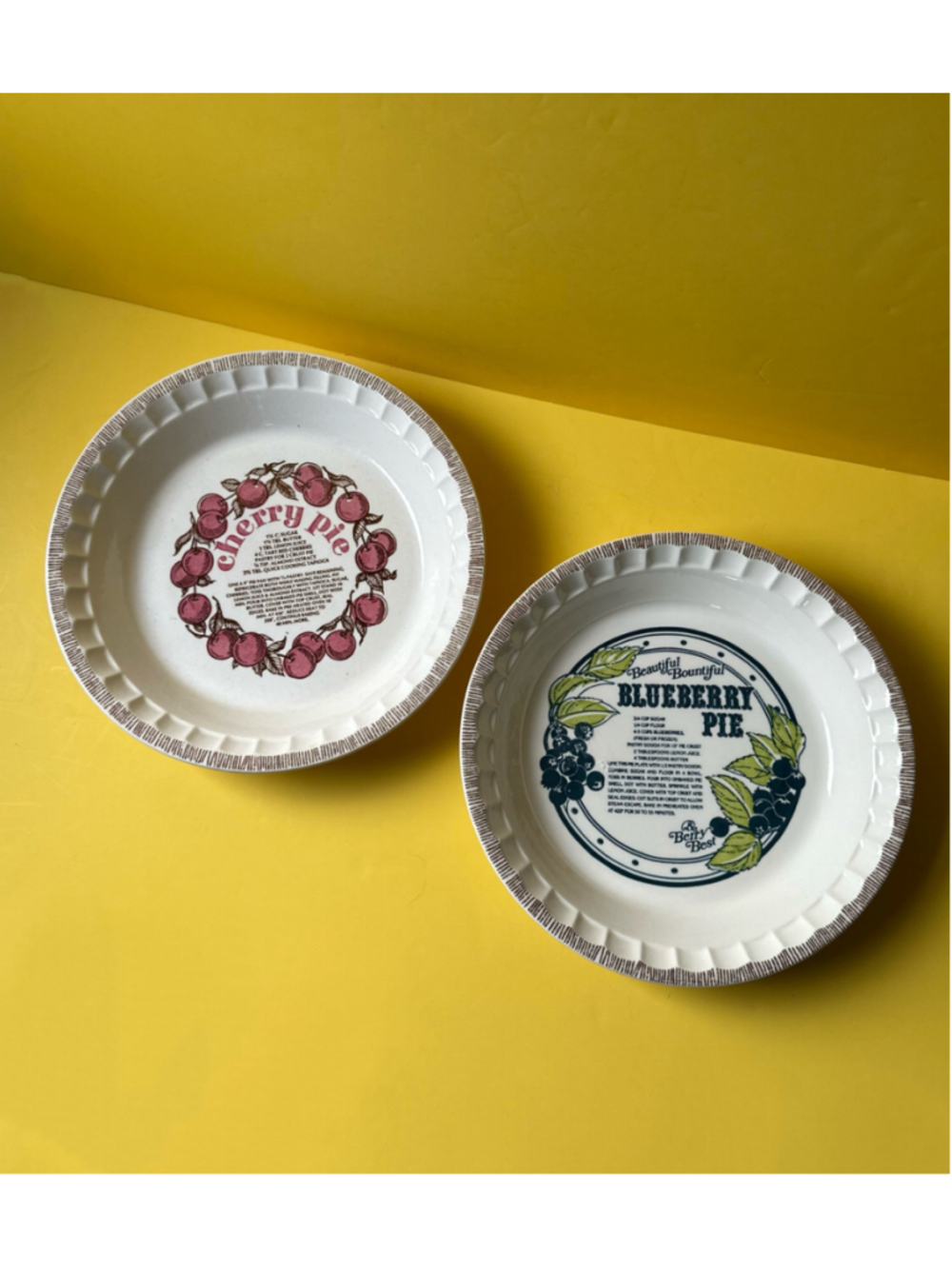 Vintage 1983 Royal China Country Harvest Pie Plates Blueberry Cherry Set of Two